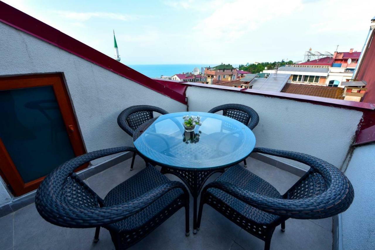 Ekinoks Suit & Apart Otel Трабзон Екстериор снимка