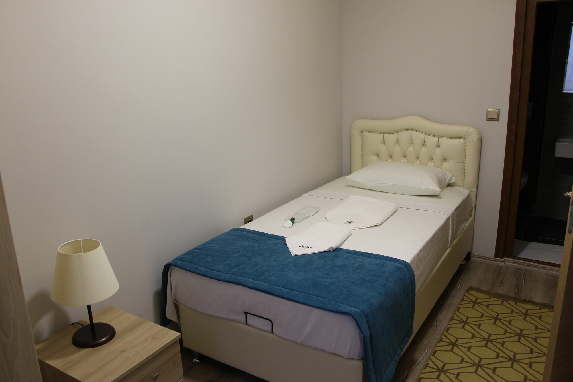 Ekinoks Suit & Apart Otel Трабзон Екстериор снимка