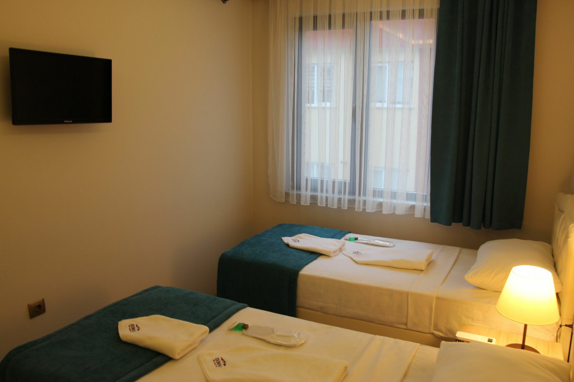 Ekinoks Suit & Apart Otel Трабзон Екстериор снимка